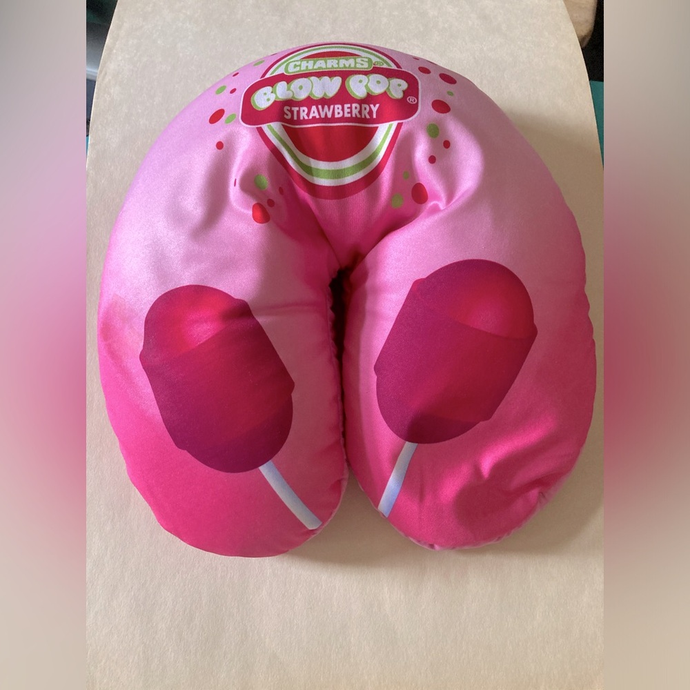 Vintage Charms Blow Pop Travel Neck Rest